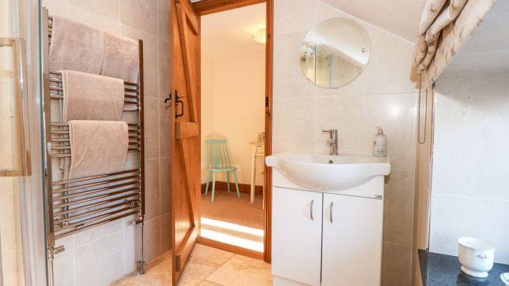 Kath's Cottage - Photo 25