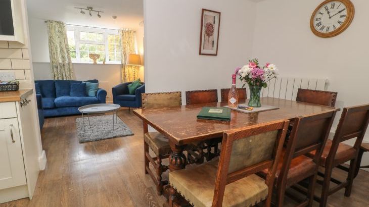 Aldrich Cottage - Photo 3