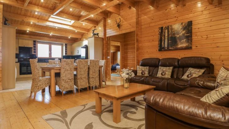 Chywolow Lodge - Photo 8