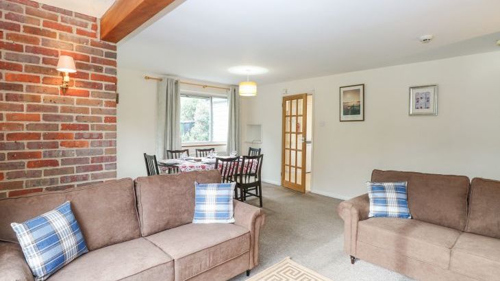 Swan Dyke Cottage - Photo 3
