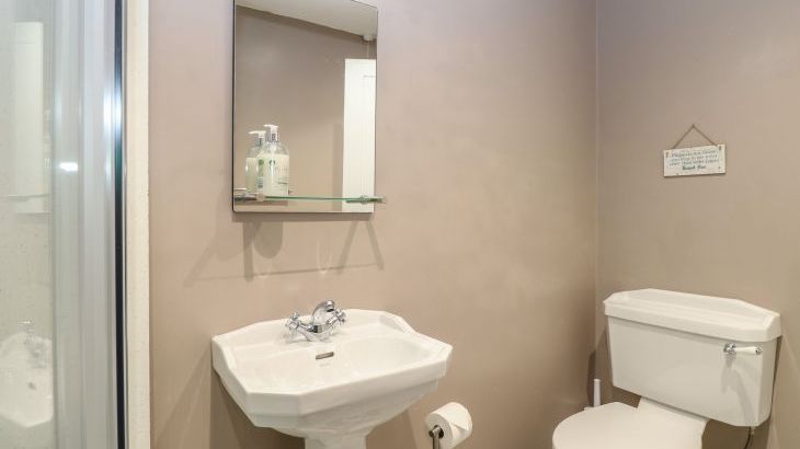 West Farm - Photo 32