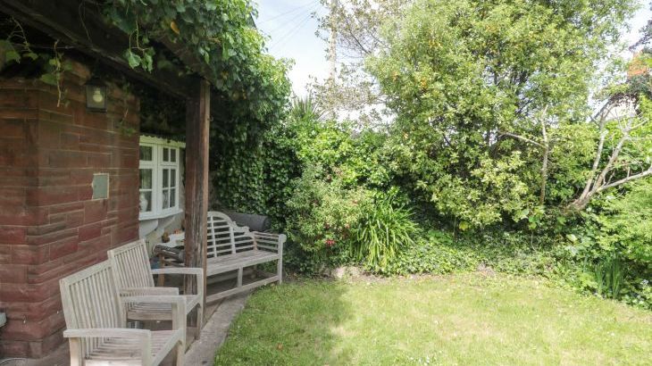 The Cottage - Photo 45