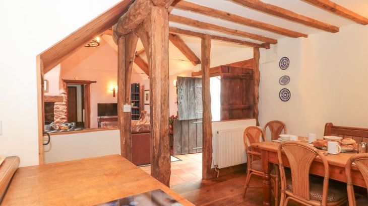 The Barn - Photo 8