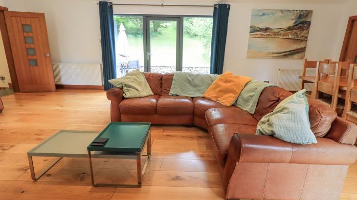 Bracken Ground - Photo 8