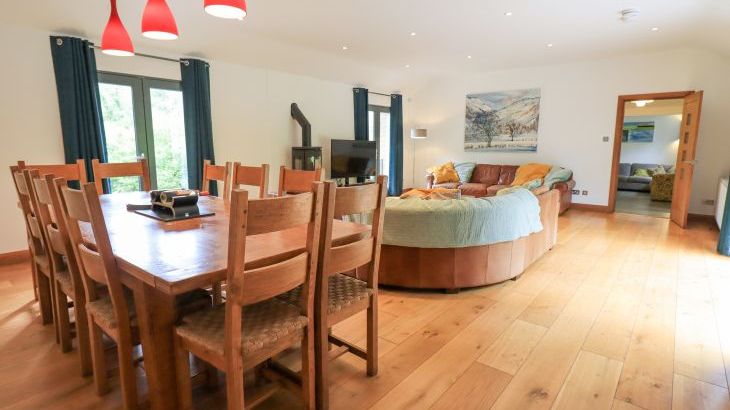 Bracken Ground - Photo 9