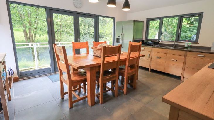 Bracken Ground - Photo 14