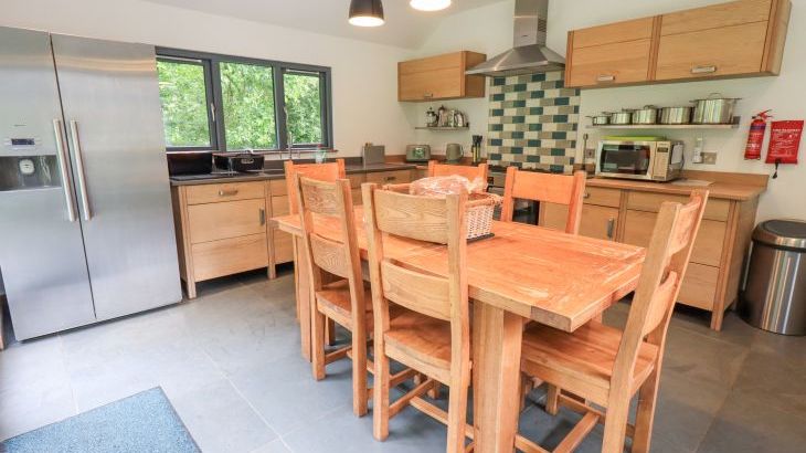 Bracken Ground - Photo 15