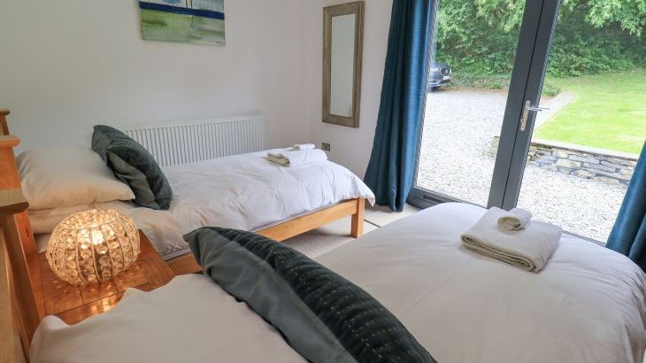 Bracken Ground - Photo 29