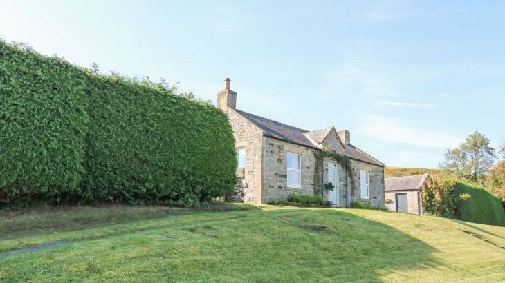 East Crossthwaite Cottage - Photo 2