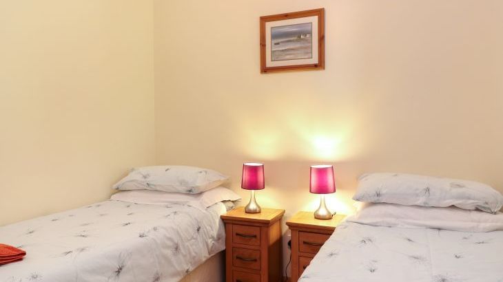 Dragonfly Lodge - Photo 15