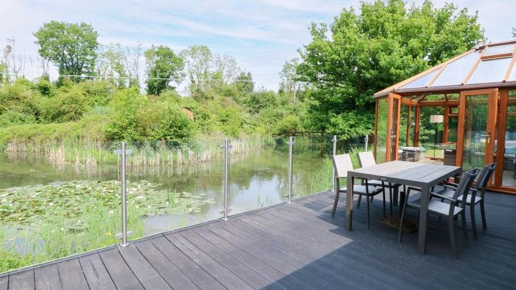 Dragonfly Lodge - Photo 21