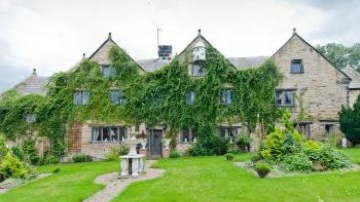 Hagg Hill Hall, sleeps  22,  Large Country Houses, Derbyshire