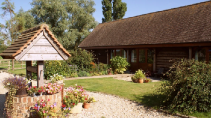 Cottage for couples in Moreton Village, Thame, Oxfordshire