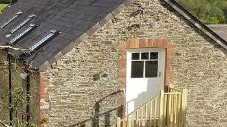 Cottage for couples in South Wales