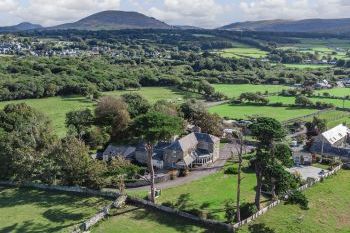 Bennar Fawr Large Holiday Home, Gwynedd