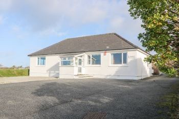 Crendon Coastal Holiday Cottage, South West England , Cornwall