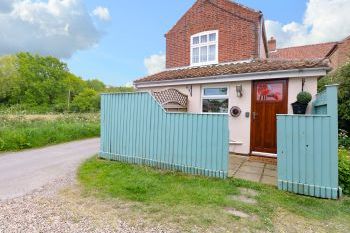 2 Lock Cottages, Norfolk