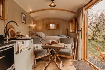 Moelfre - Shepherds Hut, Gwynedd