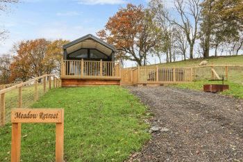 Meadow Retreat, Powys