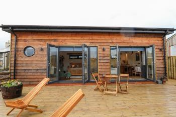 Tin Shed, Powys