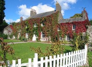 Eskmeals House, Self Catering, Ravenglass, Lake District, Cumbria, England, sleeps  21,  group holiday rental, Cumbria