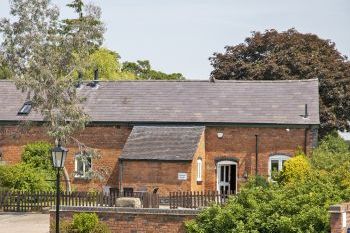William's Hayloft with Swimming Pool, Sports Court & Toddler Play Area, Shropshire,  England