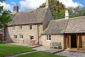 Cottage Holidays In Stamford Lincolnshire England