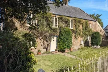 Myrtle House Old Farmhouse and Annexe, sleeps  11,  group holiday rental, Somerset