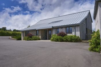 Sleeps 10, Gold Award Winning House, M1 rated, ideal for all generations with downstairs bedroom and wet room, Herefordshire,  England