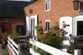 The Stable, Old Barn Cottages, Lincolnshire,  England