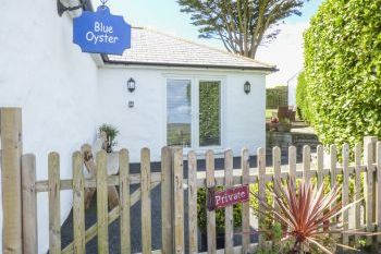 Blue Oyster Couple's Retreat, Cornwall,  England