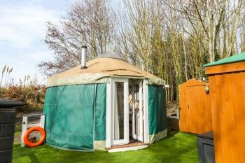 Cotswolds Lakeside Yurt with Hot Tub, Worcestershire,  England