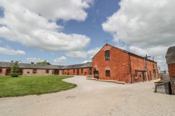 Mill Barn, sleeps  12,  group holiday rental, Shropshire