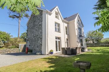 Tyddyn Goronwy Country House, Gwynedd,  Wales