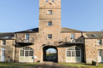 Carriage House - Borders