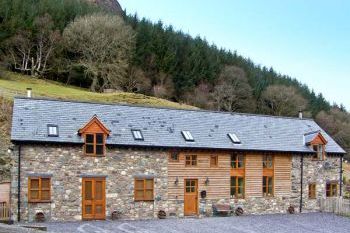 Y Sgubor Barn, Powys,  Wales