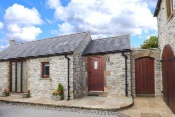 Pet-Friendly Swallow Barn, Derbyshire,  England
