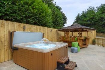 Gwynfan Single-Storey Cottage, Mid Wales, Powys,  Wales