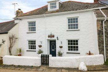 Penrose Farm Cottage, Cornwall,  England