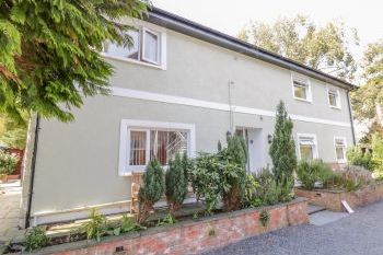 Large Bardsea Cottage with Hot Tub and Sauna, Cumbria,  England