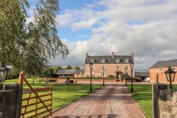 Rhandregynwen Hall, Powys,  Wales