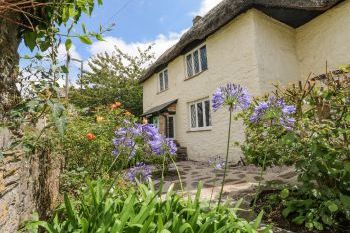 Hearthstone East Cottage, Devon,  Ireland